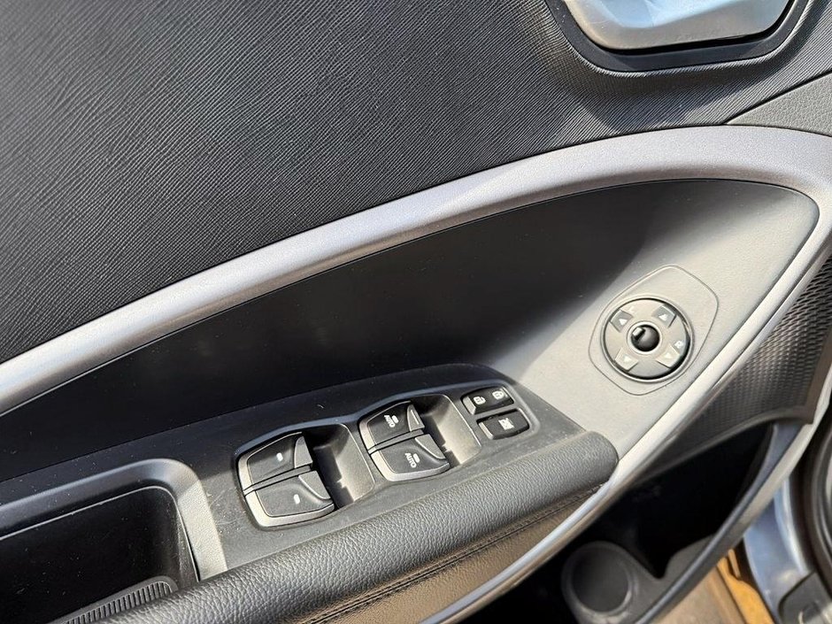 Hyundai Santa Fe Sport Premium 2015-10