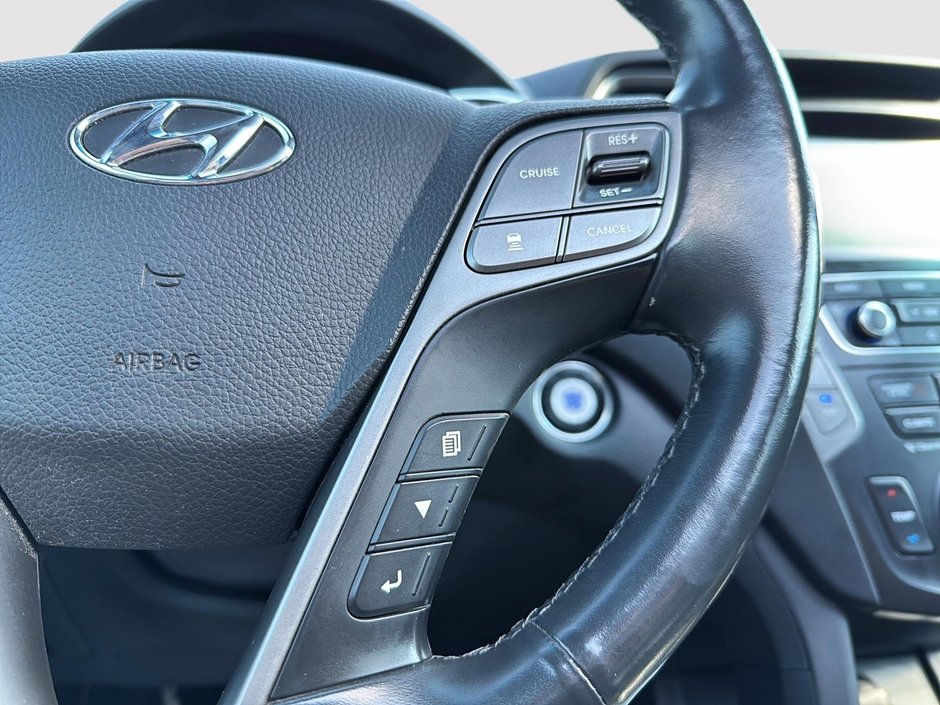 2019 Hyundai Santa Fe XL Luxury-16