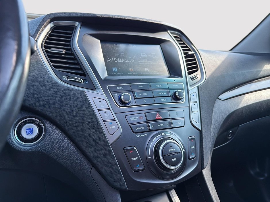 2019 Hyundai Santa Fe XL Luxury-18
