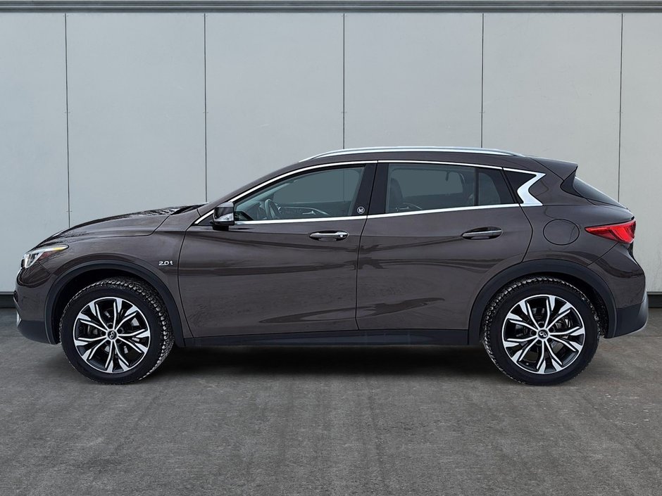 Infiniti QX30  2018-3
