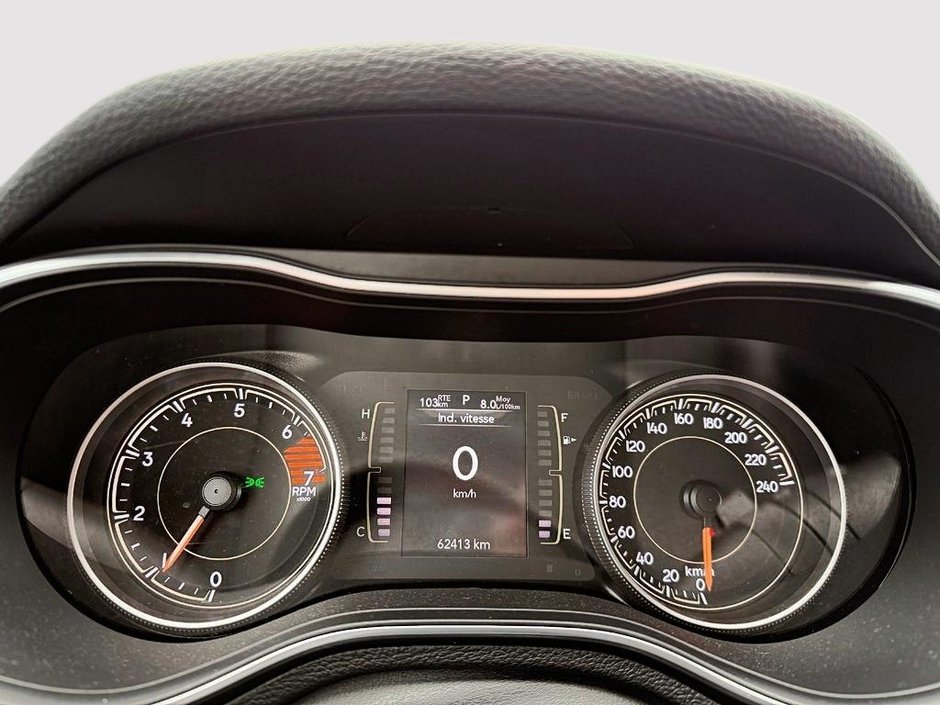 Jeep Cherokee Sport 2021-14