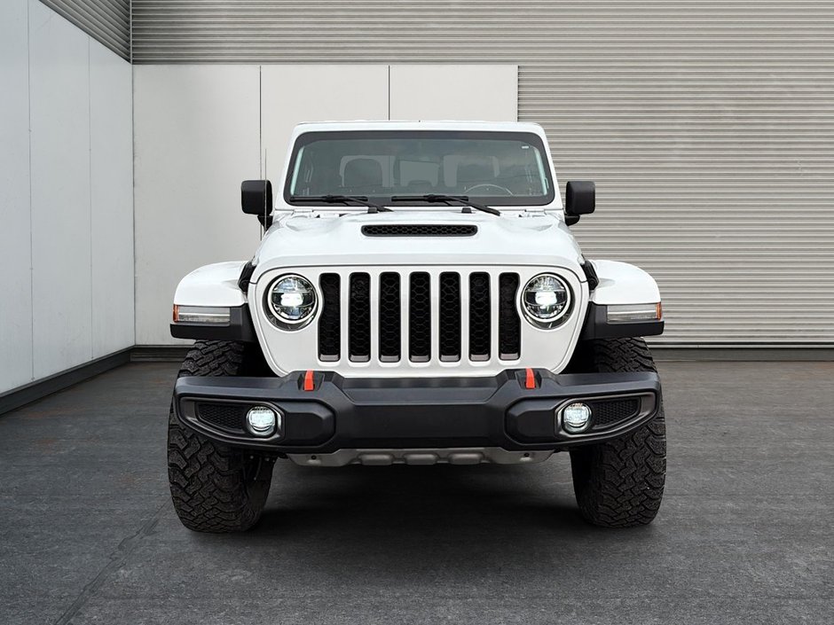 Jeep Gladiator Mojave 2021-1