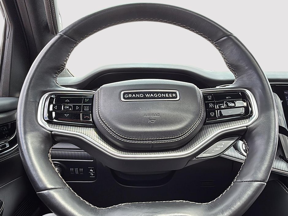 Jeep Grand Wagoneer Series II Obsidian 2023-15