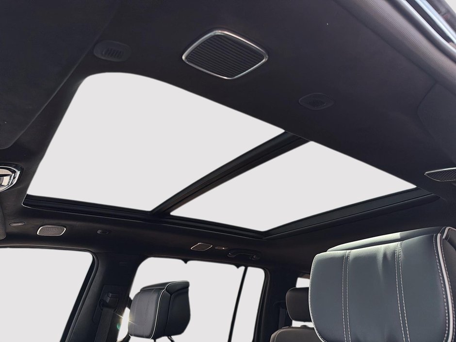 Jeep Grand Wagoneer Series II Obsidian 2023-21