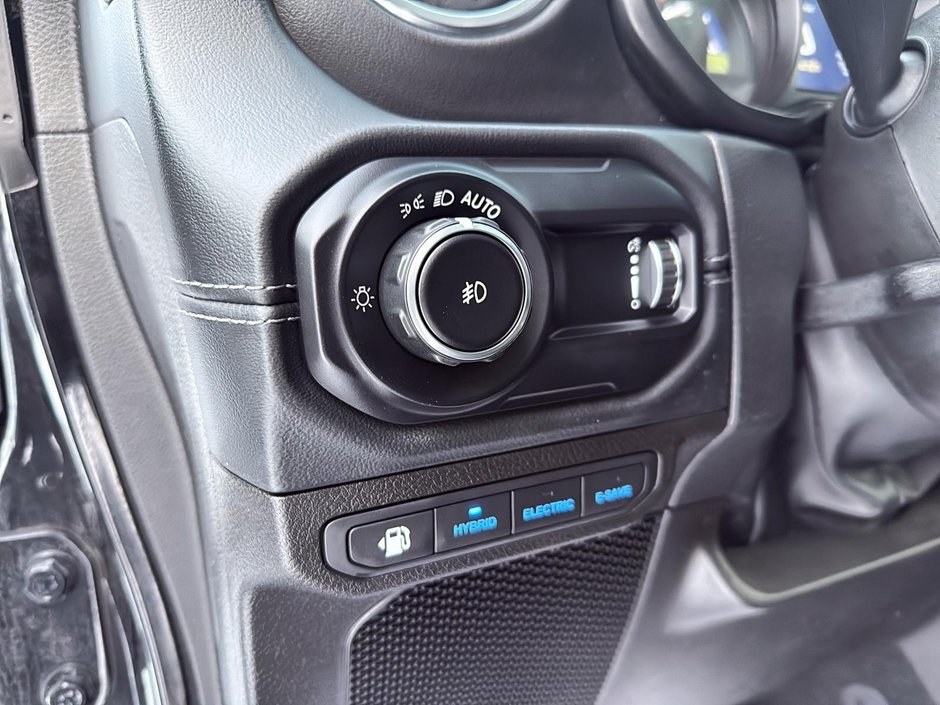 2024 Jeep Wrangler 4xe Sahara-11