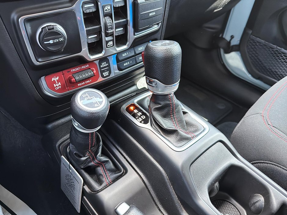 Jeep Wrangler Rubicon 2023-16