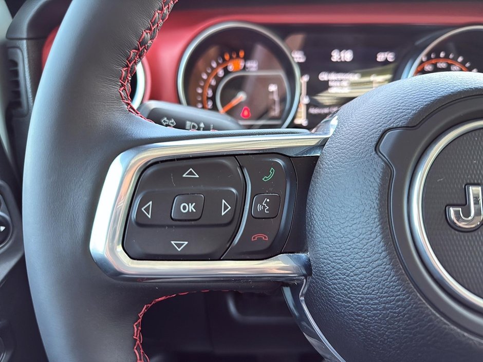 Jeep Wrangler Rubicon 2023-11