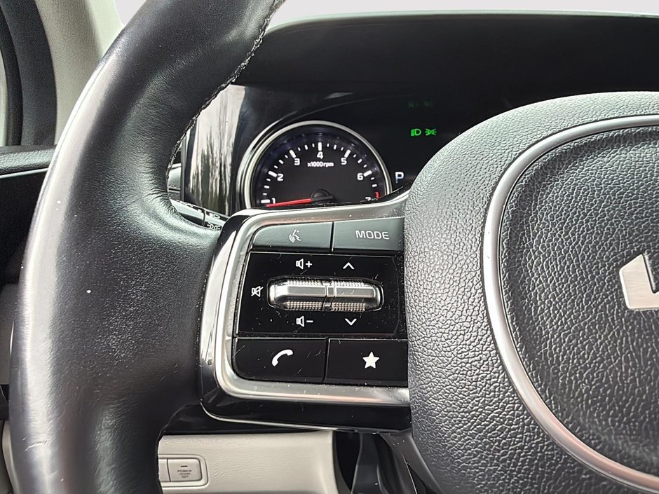 Kia Carnival  2023-13