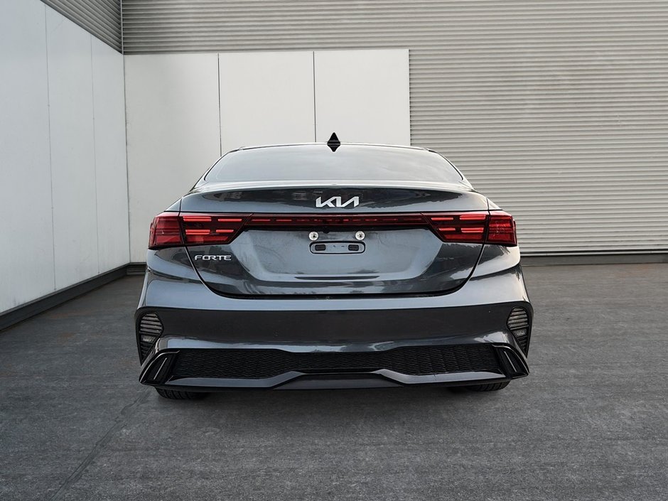 2024 Kia Forte EX+-2