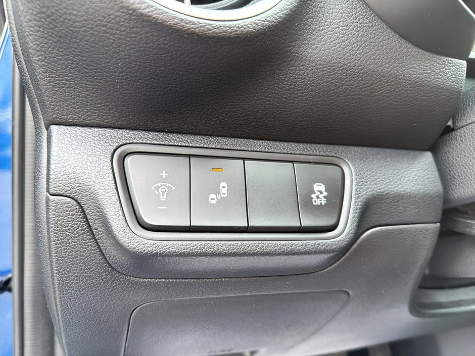 2024 Kia Forte-11
