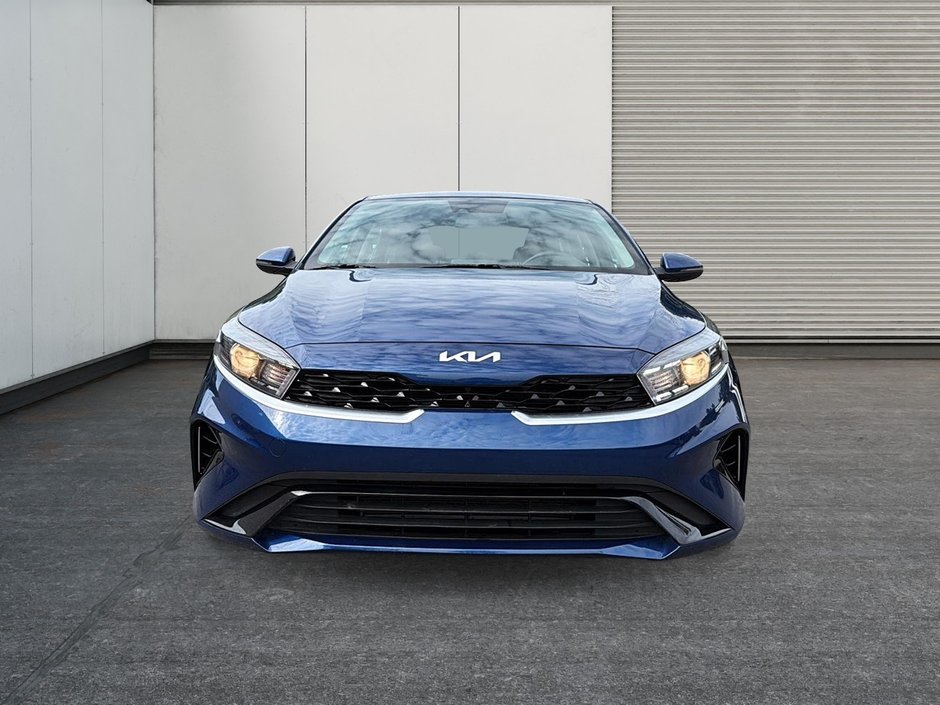 2024 Kia Forte-1