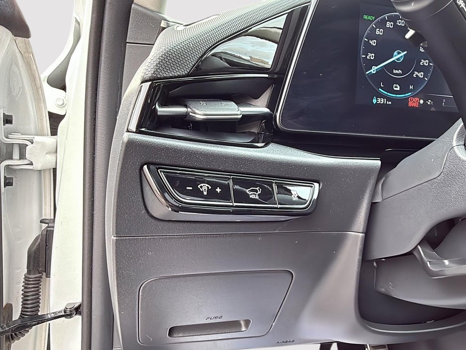 2023 Kia Niro EV Limited-12