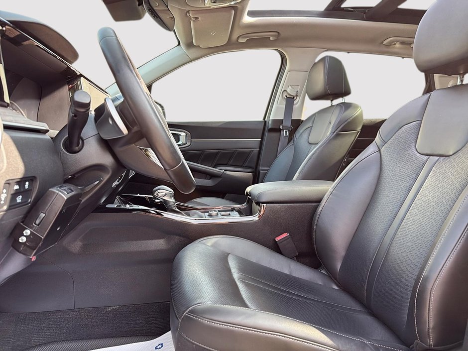 Kia Sorento  2022-8