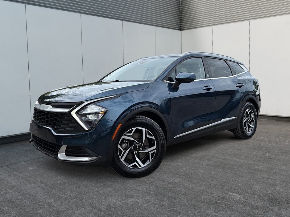 2023 Kia Sportage LX in Drummondville, Quebec - w940px