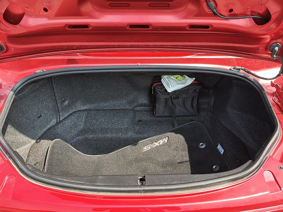 Mazda MX-5 GT 2016-6