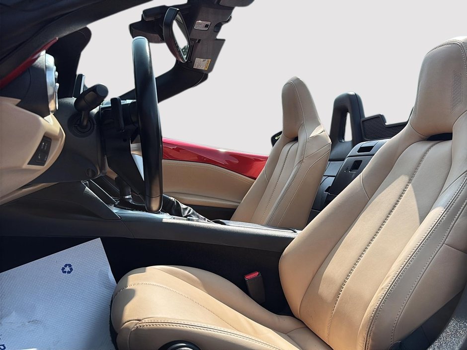 Mazda MX-5 GT 2016-9