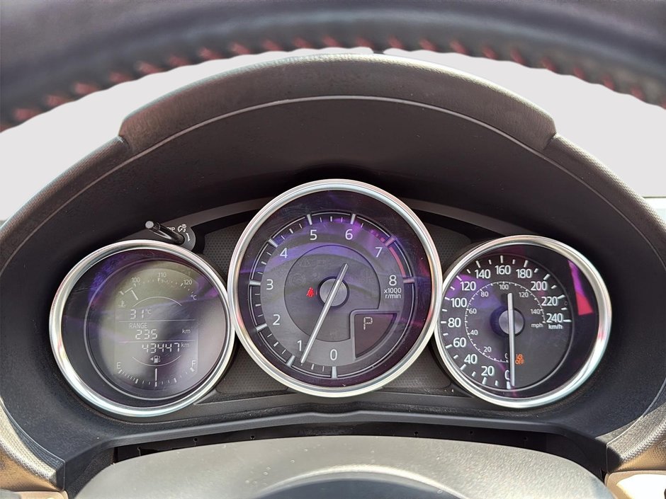 Mazda MX-5 GT 2016-15