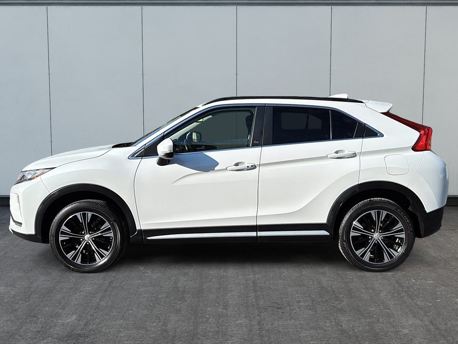 2018 Mitsubishi ECLIPSE CROSS-4