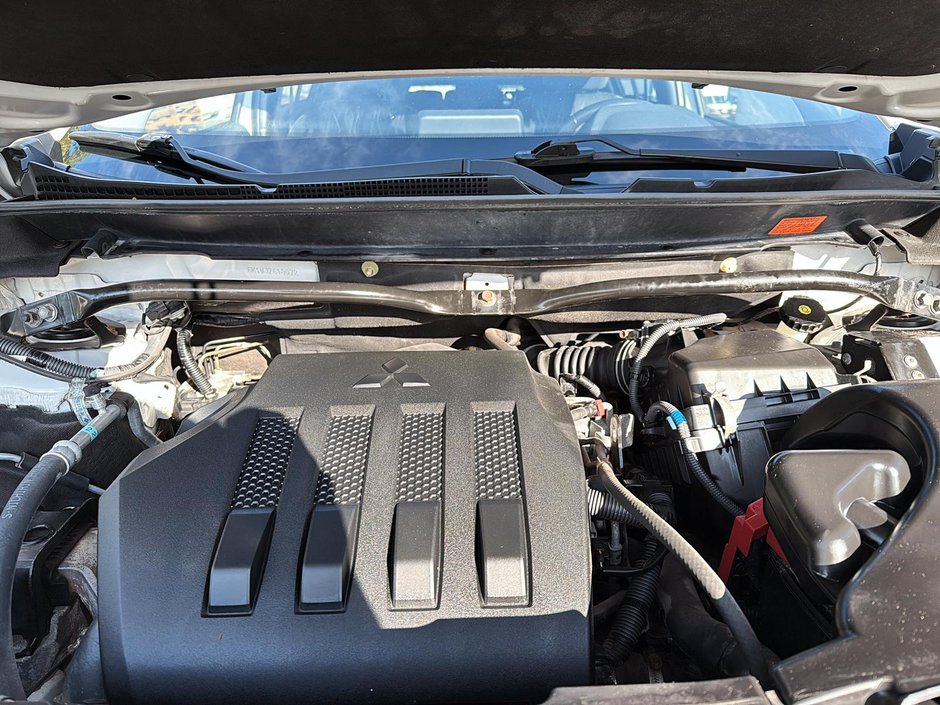 2018 Mitsubishi ECLIPSE CROSS-7