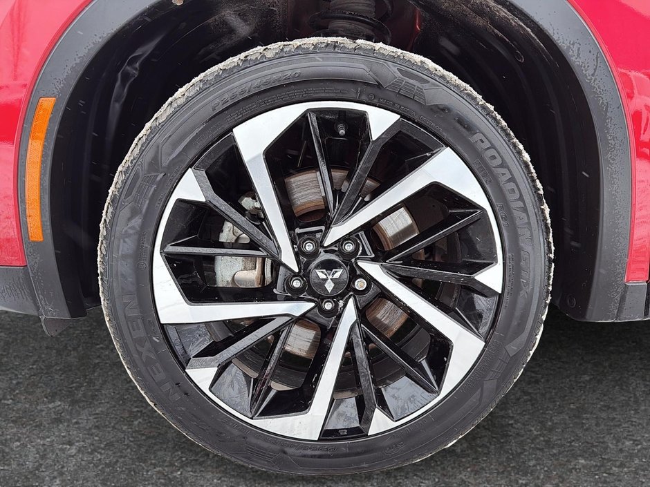 2022 Mitsubishi Outlander-5