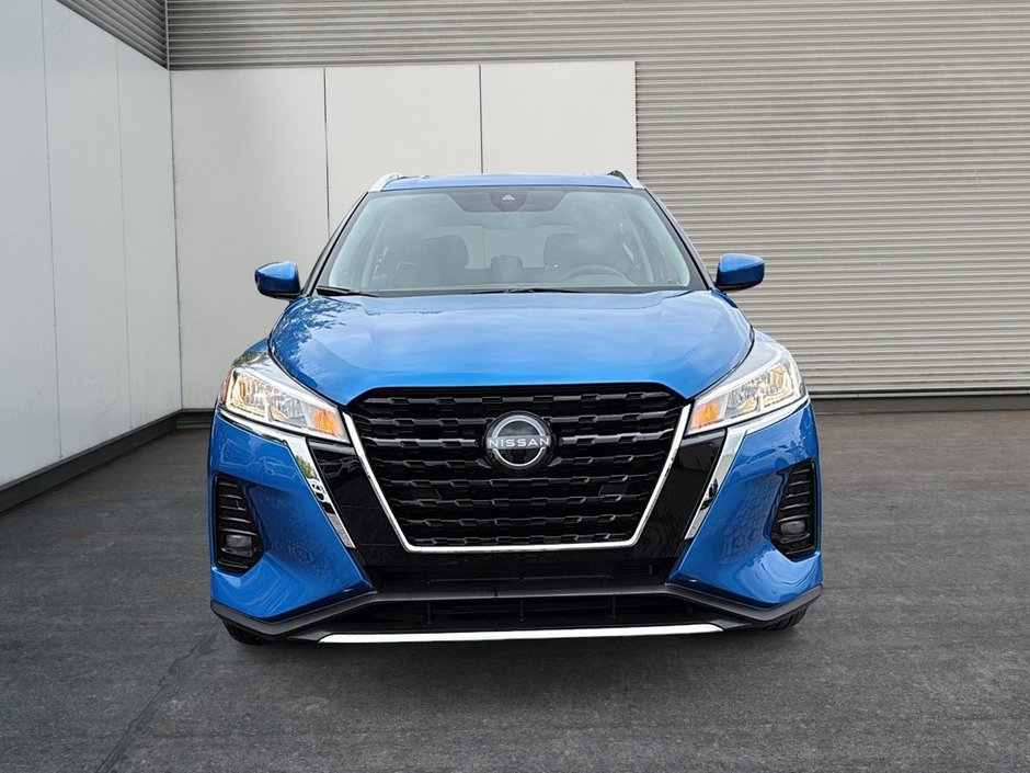 2025 Nissan Kicks Play SV-1