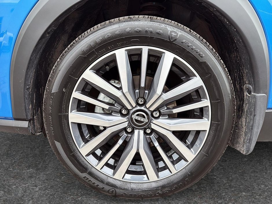 2025 Nissan Kicks Play SV-6