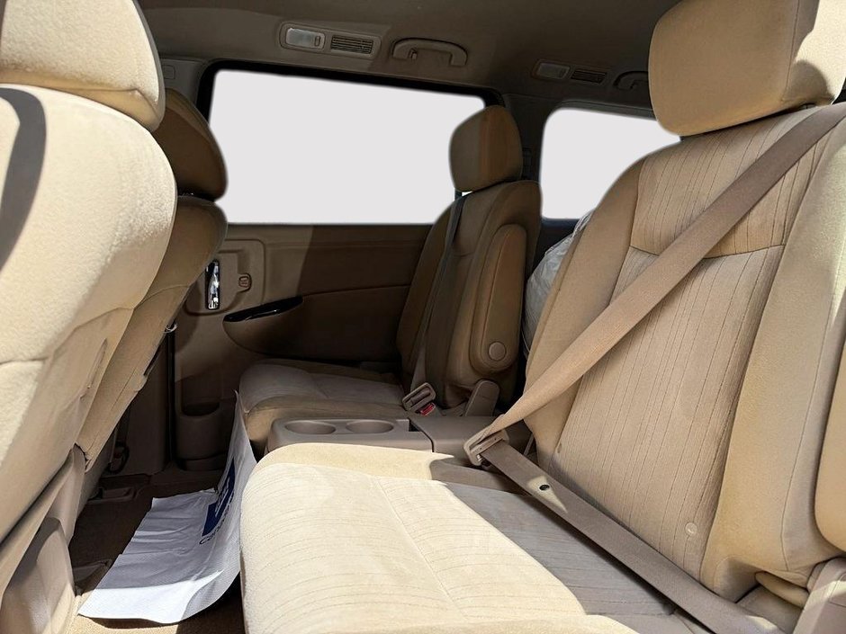 Nissan Quest SV 2012-8