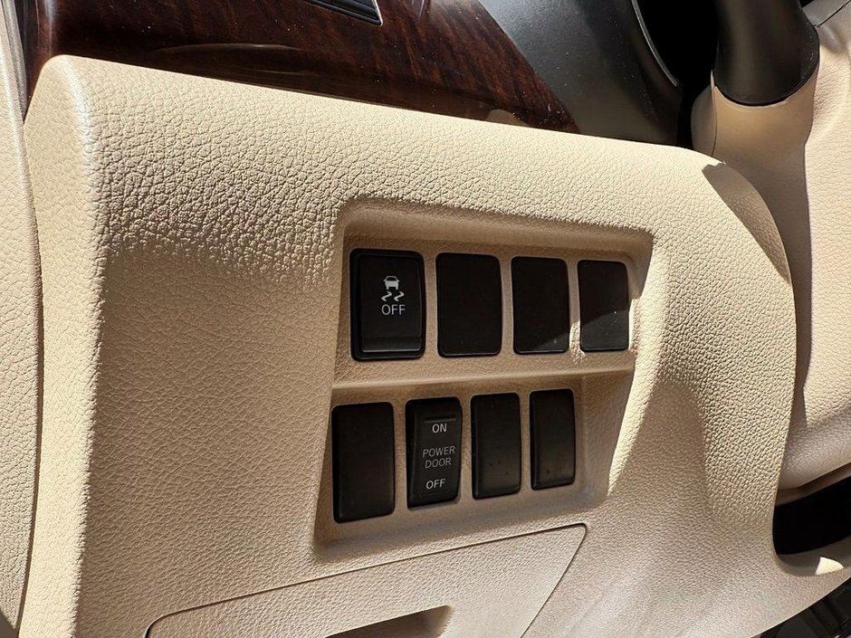 Nissan Quest SV 2012-11