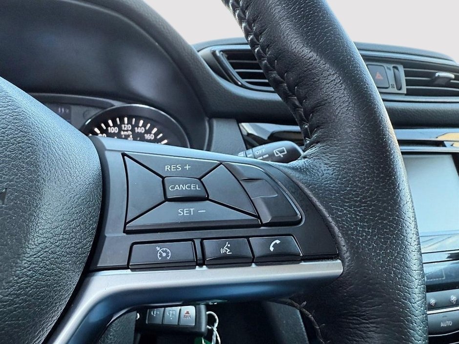 Nissan Rogue SV 2020-13