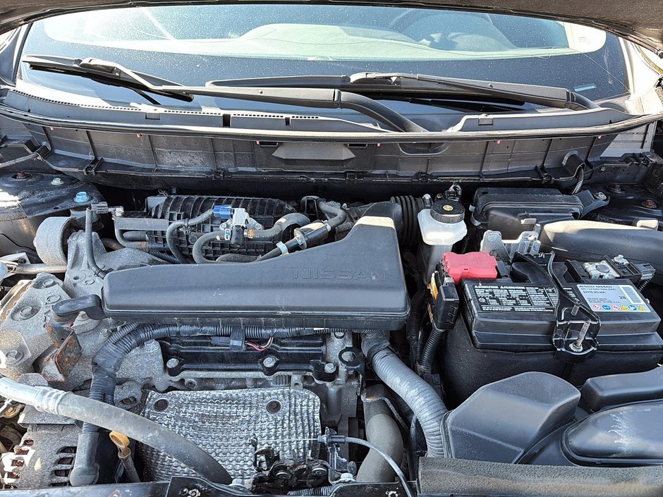 Nissan Rogue  2020-6