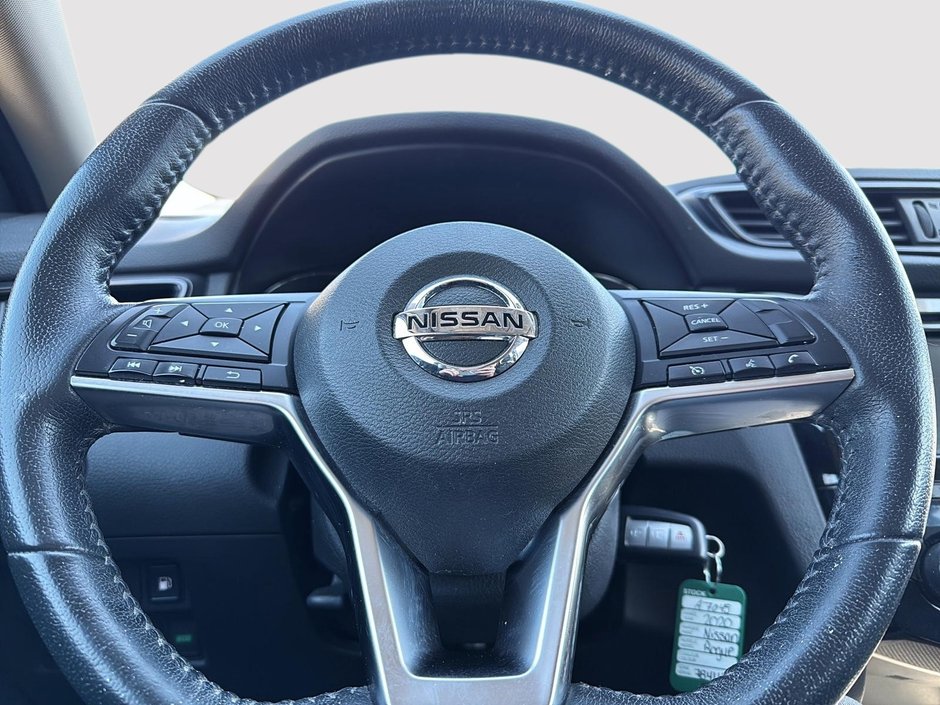 Nissan Rogue  2020-12