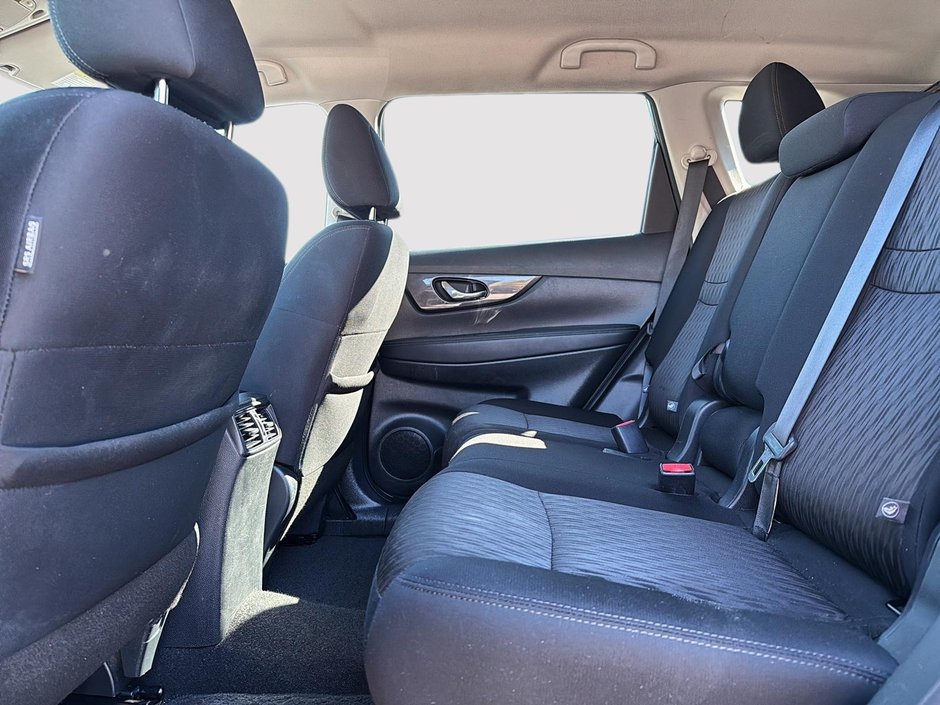 Nissan Rogue  2020-8
