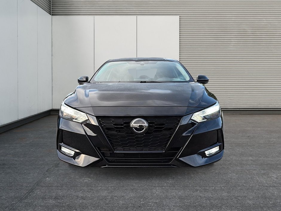 Nissan Sentra  2022-1