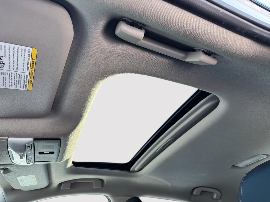 Nissan Sentra  2022-16