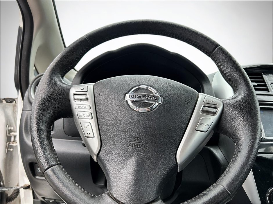 2015 Nissan Versa Note SL-12