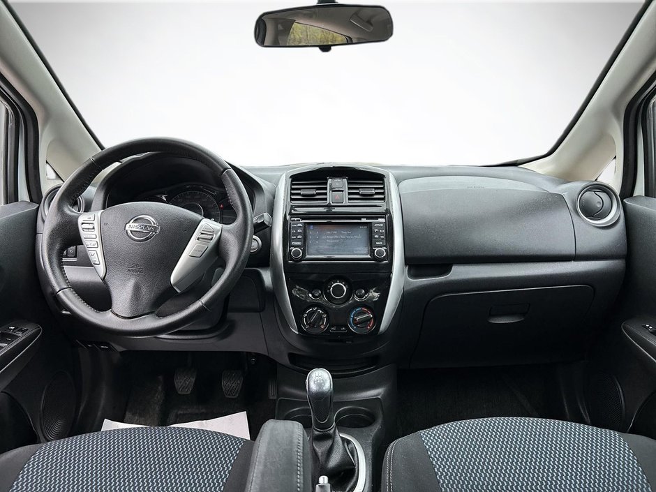 2015 Nissan Versa Note SL-10