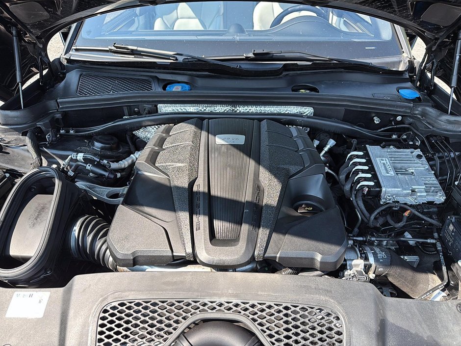 2024 Porsche Macan GTS-7