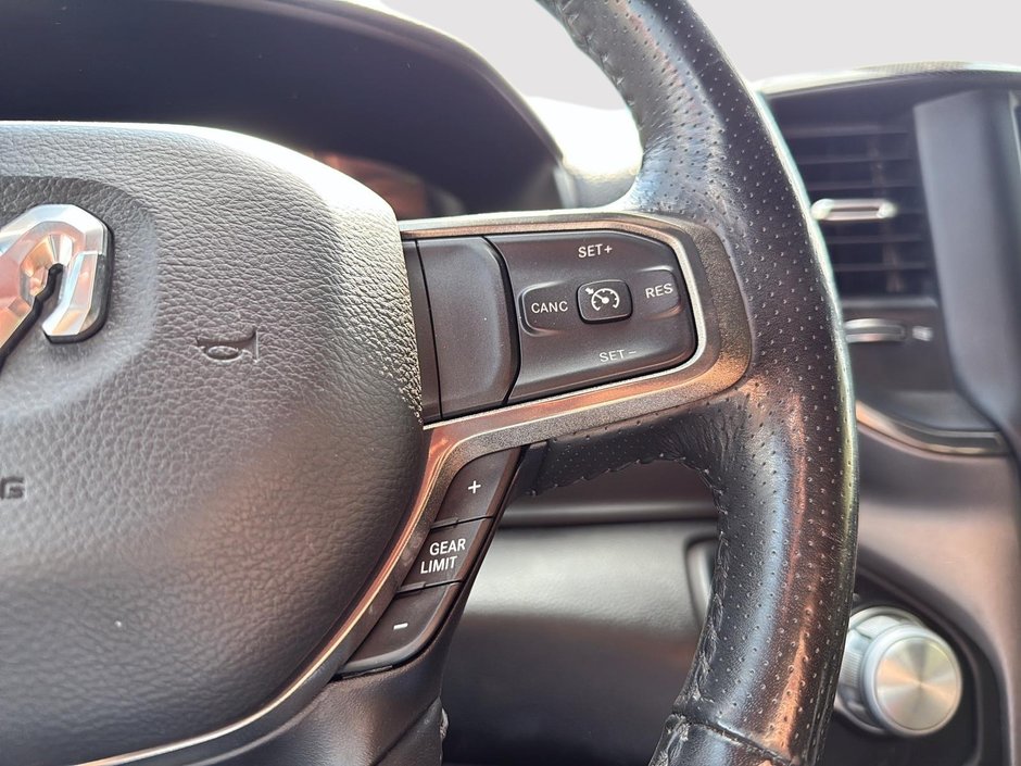 2020 Ram 1500 Sport Crewcab V8 4x4-14