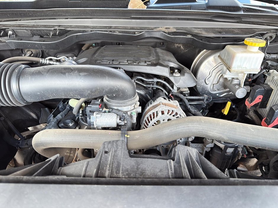 2020 Ram 1500 Sport Crewcab V8 4x4-6