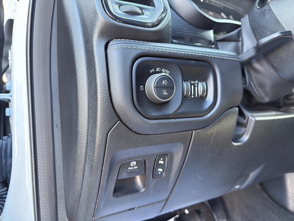 2022 Ram 1500 Limited-11