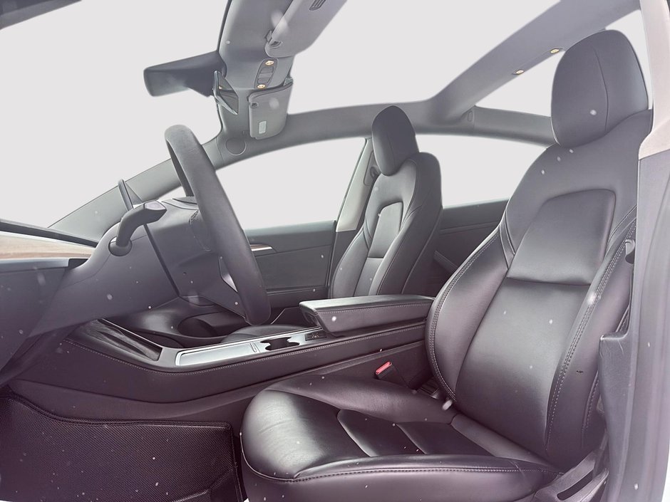 2023 Tesla Model 3-7