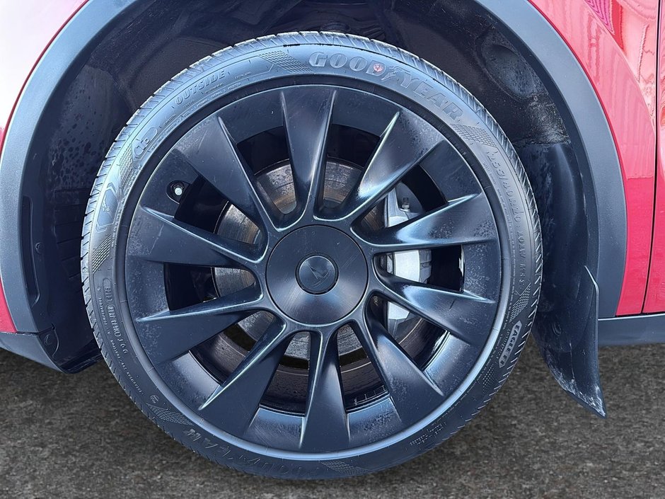 Tesla Model Y Long Range 2022-6