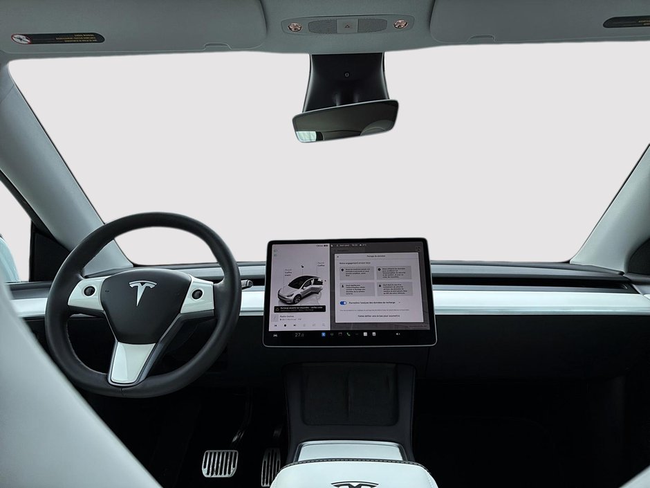 Tesla Model Y Long Range 2023-6