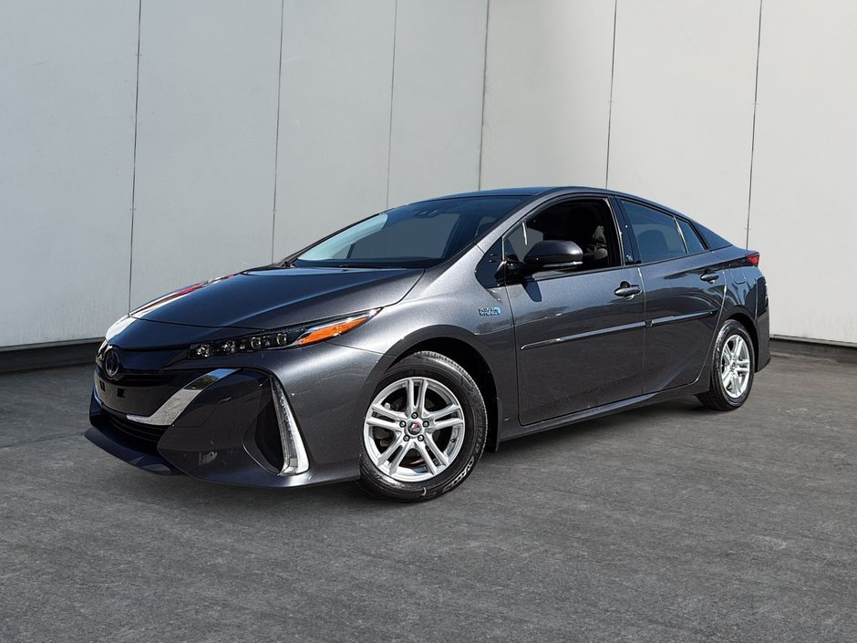 2018 Toyota Prius Prime in Drummondville, Quebec - w940px