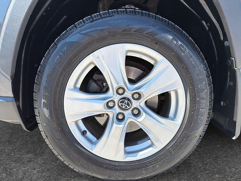 2019 Toyota RAV4 LE-5