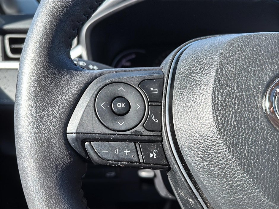2024 Toyota RAV4 Hybrid XLE-12
