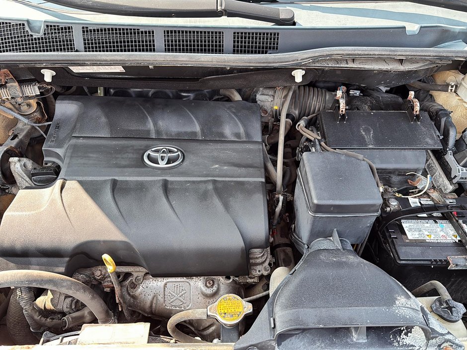 2013 Toyota Sienna-7