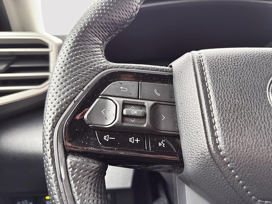 Toyota Tundra SR 2022-13