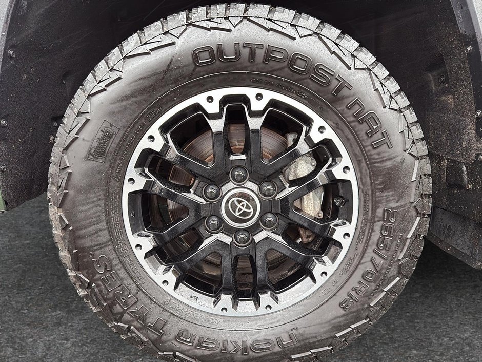 Toyota Tundra SR 2022-5