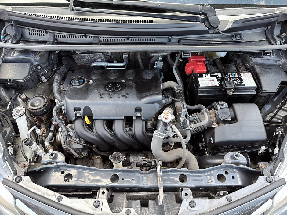 Toyota Yaris Hatchback  2019-6